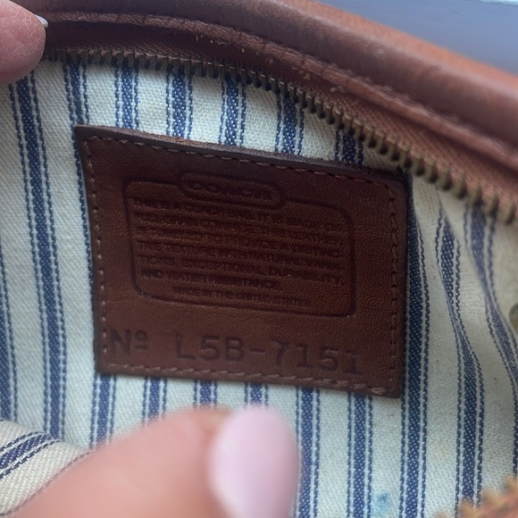 Coach RARE BERKELEY makeup case - Picture 4 of 7